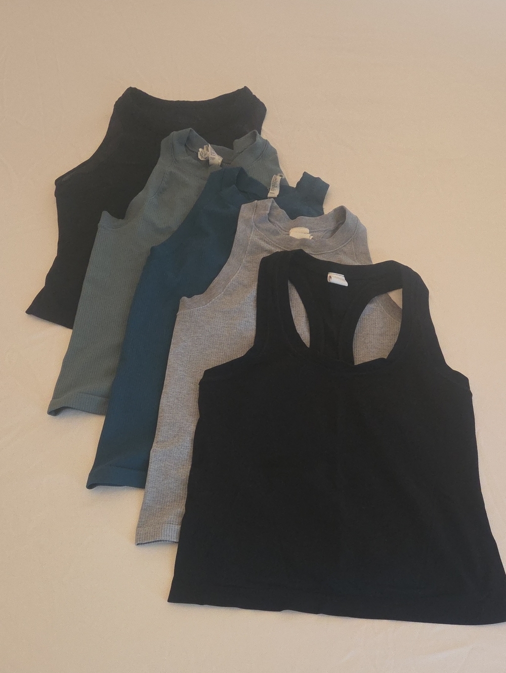 Athleta 5 Pack Women's Tank Tops - Size S